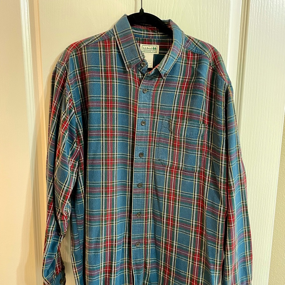 L.L. Bean Men's Blue Plaid Shirt